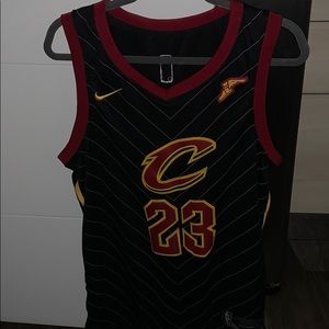 Lebron James Cavs Jersey